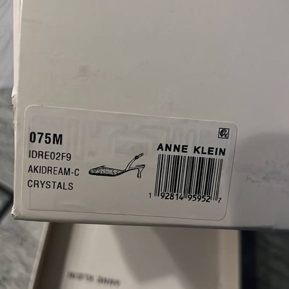 Anne Klein Women's Izzie-C Heel in Crystals - Picture 7 of 8